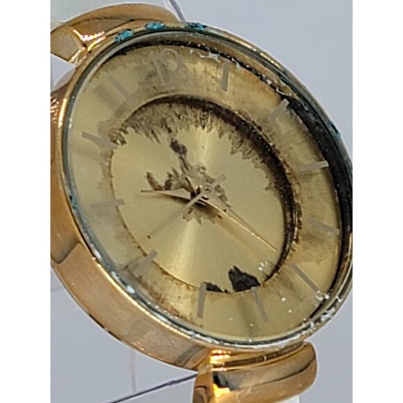 Elegant Gold-Tone Watch with White Leather Strap – Minimalist Design for Women main image 7